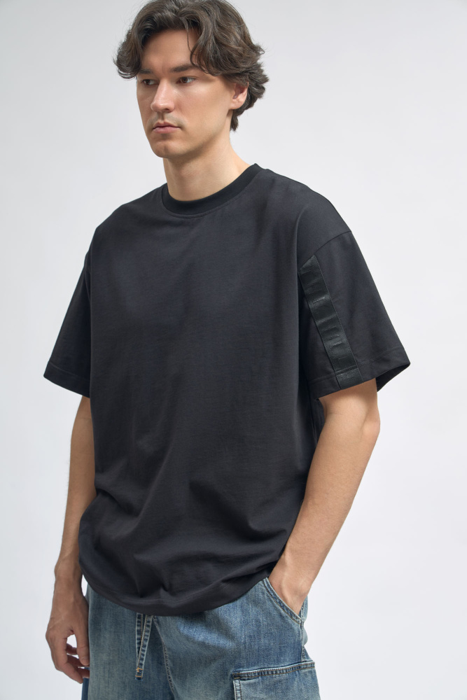 Футболка The Hills